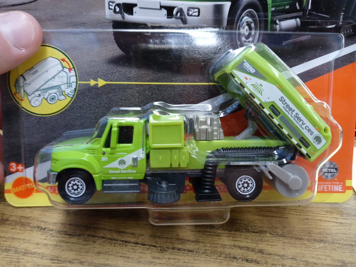fepacommish's tweet photo. New #Matchbox #WorkingRigs including a #NationalParks #excavator. https://t.co/8DZb0tAD7S