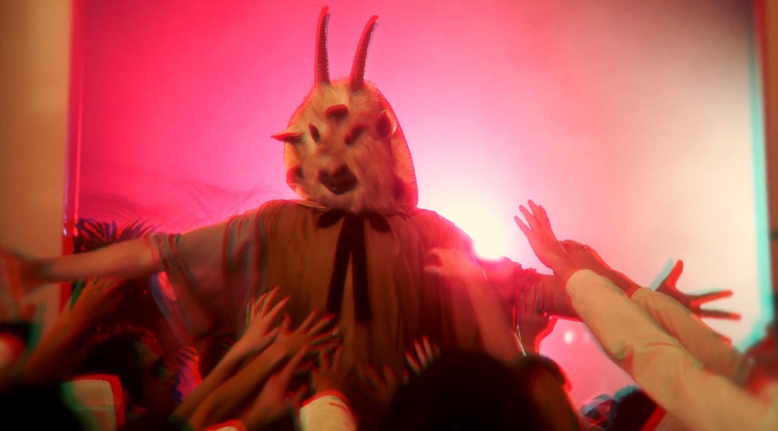 Been really thinking about how amazing a <a href="/thebandGHOST/">Papa V Perpetua</a> Haunted House would be for Halloween Horror Nights #hhn2023