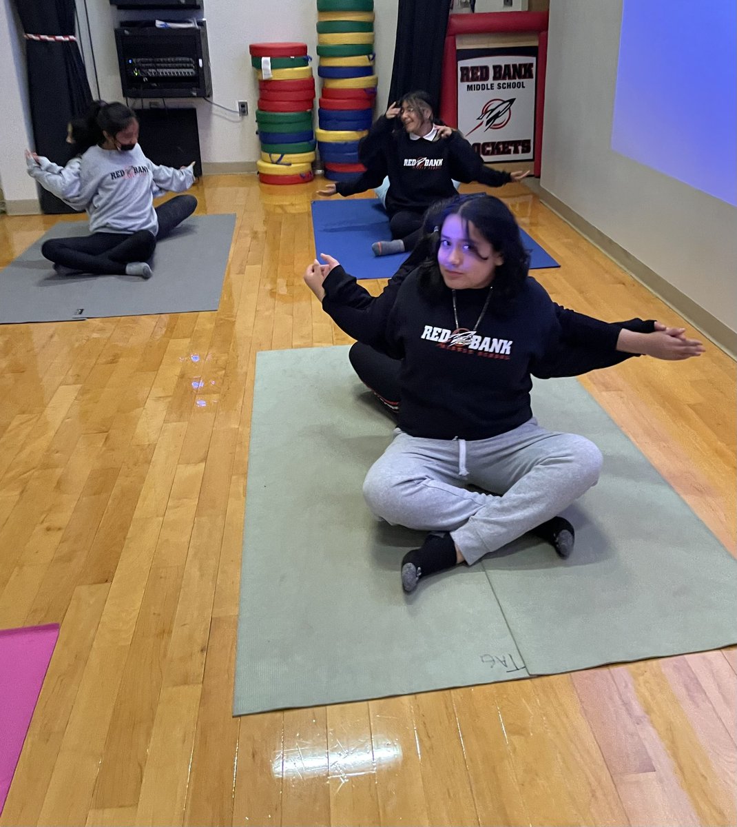 RBMSPE's tweet photo. more partner yoga in Miss Tartaglia's class. @rbmsROCKETS # RBBisBIA https://t.co/XjTrgvm6vE