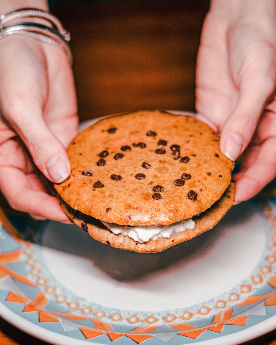 HopeWritingLig1's tweet photo. 📸 Food Photography
🍪 Ricette healthy
-
#canon #canonphotography #canoneosr #dolci #food #composizione #foodphotography #setphotography #shooting #healthy #healthyfood #healthy #dolcisalutari #colazionesana https://t.co/Qy9DbX4NJK