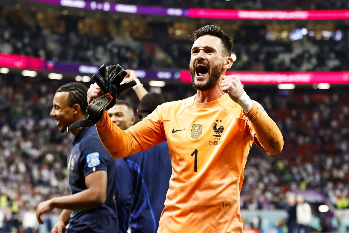 1️⃣4️⃣5️⃣ Record du nombre de sélections
©️ Capitaine à 121 reprises 
🧤 20 matches en phase finale de Coupe du monde
🏆 1 Coupe du monde
🏆 1 Ligue des nations

Merci Hugo. 🇫🇷