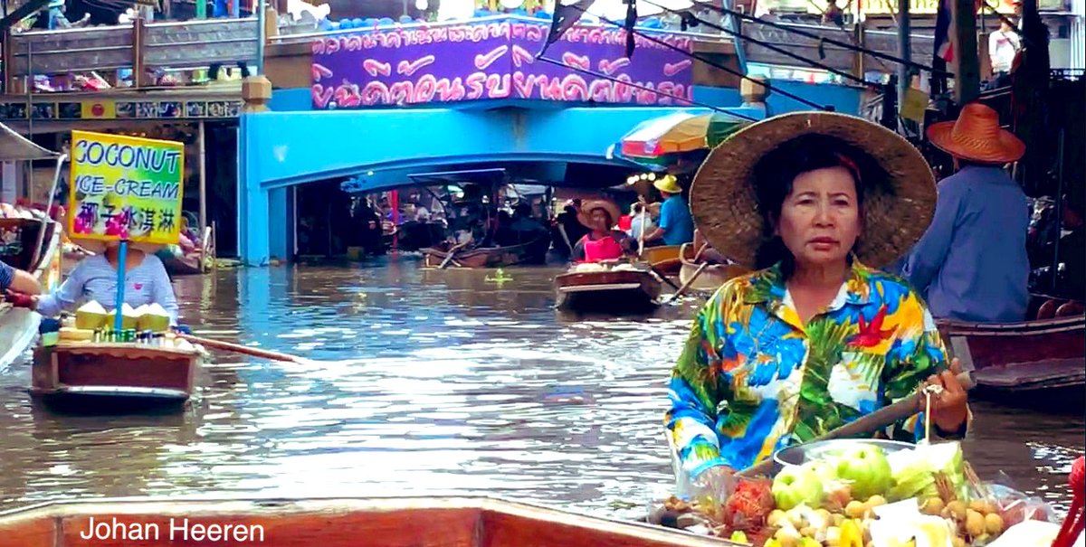 @admired_art Watermarket somewhere in Indochina.