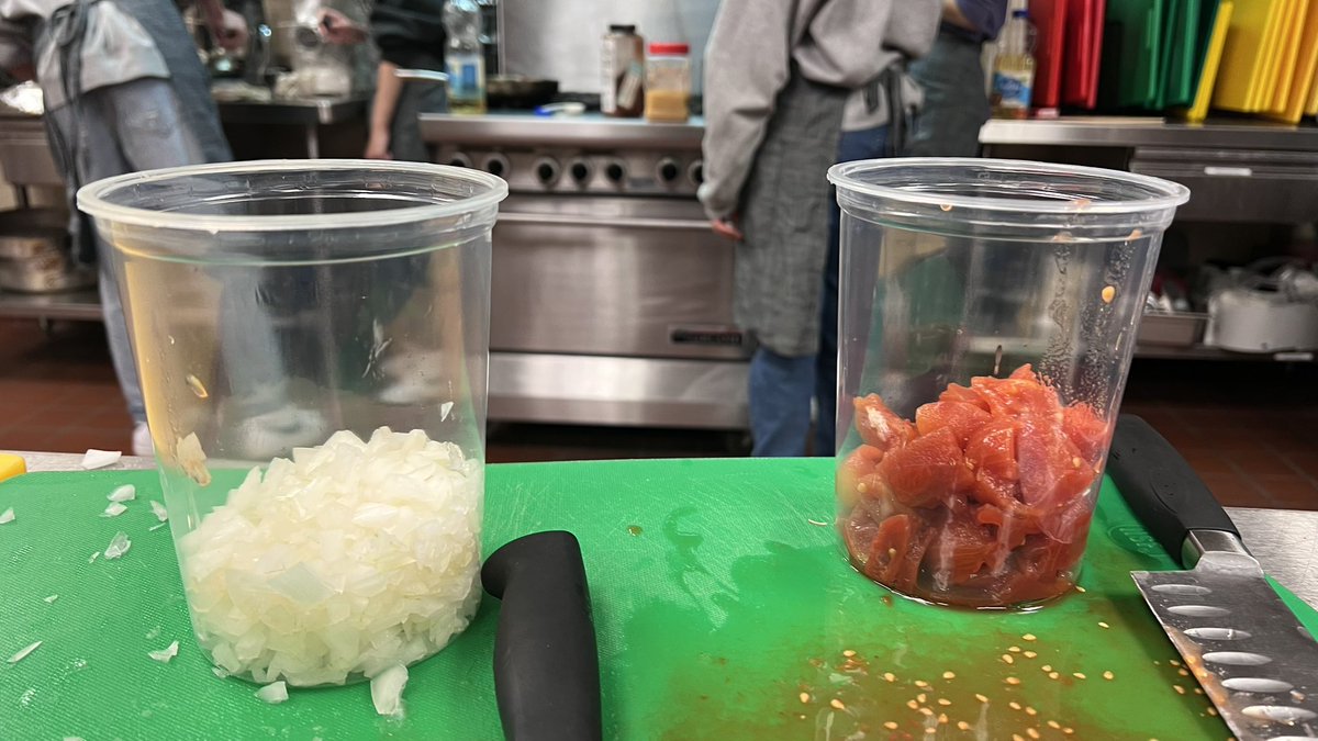 PHSCulinary's tweet photo. Mother sauces in culinary arts. #phsconnectandgrow @ProsperHS @prosperCTE @BbqProsper @UTexas35 @amyviars https://t.co/85J3YSZza5