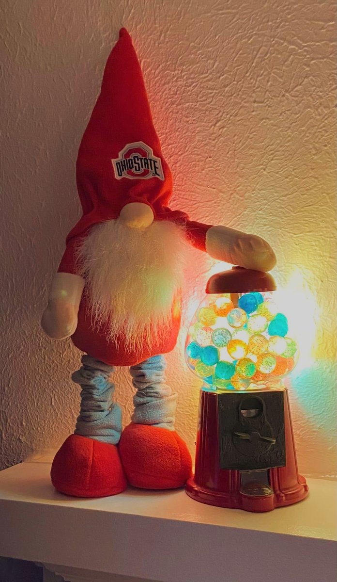 Everyone loves a gumball machine lamp #warehousedistrict #thisistoledo #youlldobetterintoledo