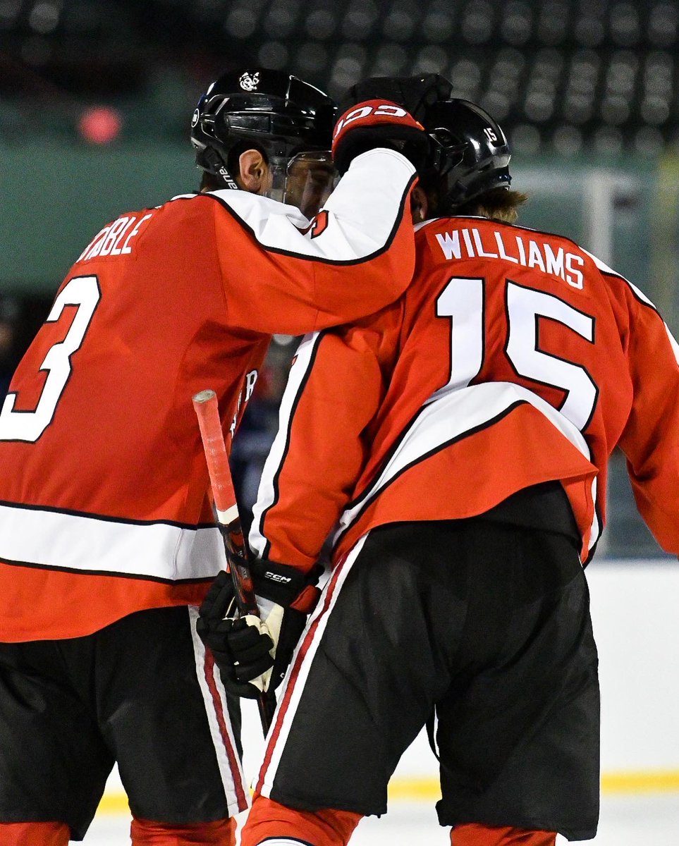 Northeastern Men’s Hockey tweet media