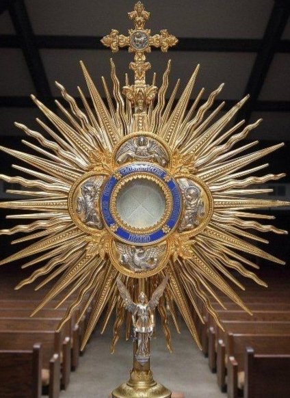 Alabado sea el Santísimo Sacramento del Altar