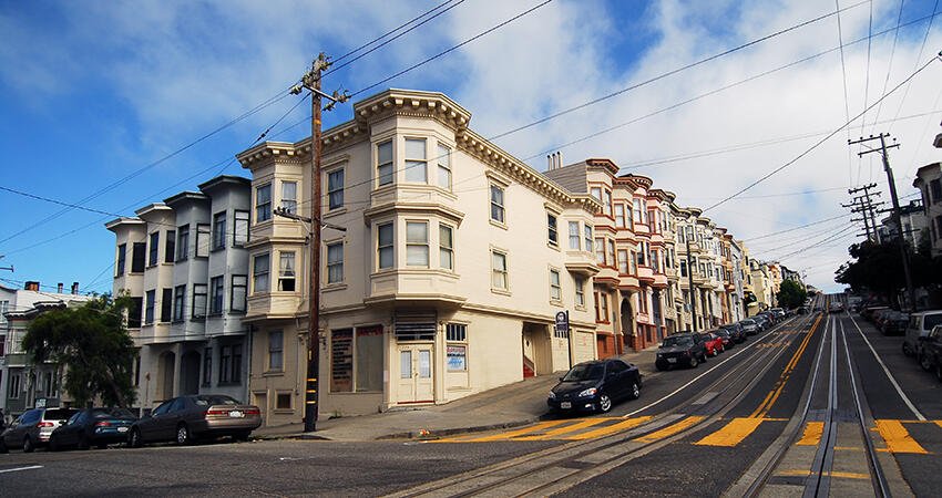 "Research shows it costs taxpayers $31,065 a year to #criminalize a single person experiencing #homelessness while the yearly cost for providing #supportivehousing is $10,051."

urbn.is/3WXxxw6