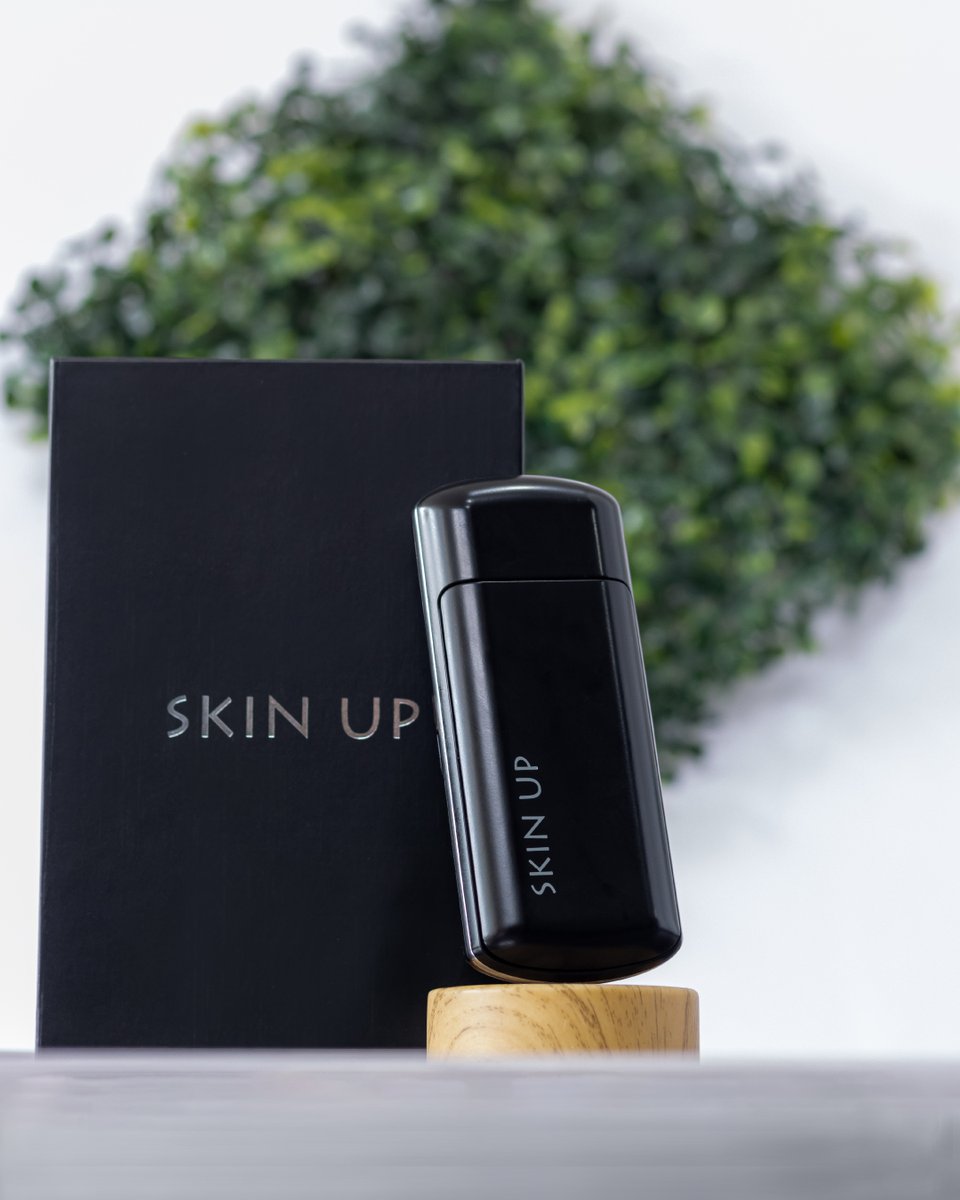 skinup_vzla's tweet photo. Skin Up es absorción rápida, hidratación inmediata y protección contra los radicales libres🤍✨
#skinup #hidratacion #skincareroutine https://t.co/MA1t3hYHMI
