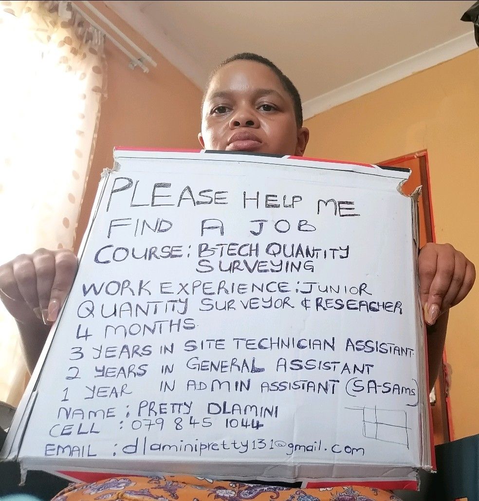 Mditshwer's tweet photo. "My name is Pretty Dlamini. I completed National Diploma: Building (2015) and also B-tech Quantity Surveying (2019). I'm currently seeking for employment in any related field. 

I'm based in Pretoria and willing to relocate anywhere in South Africa."

#BabesWodumo #JobSeekersSA https://t.co/BxMGmwlJv0
