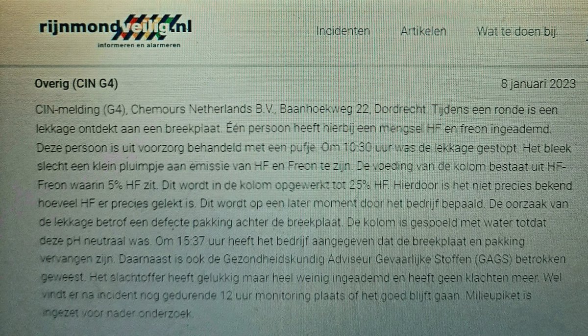 DonnieGreve's tweet image. Gisteren gaslek bij #Chemours te Dordrecht. "Het bleek slecht een klein pluimpje aan emissie van #HF en #Freon te zijn." Het is nog niet bekend hoeveel HF er precies gelekt is.