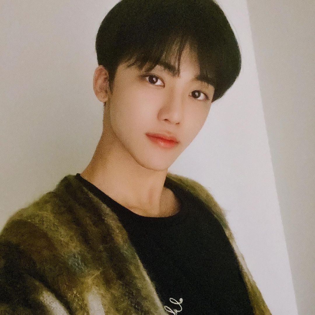 neocityzip's tweet photo. ¿La escuela? Puede esperar! Lo que hoy en día le importa a los chavos en onda es the #𝚂ixteen𖤋𝙵inale ♡, así que pónganse cómodos, vayan por su botana favorita y pañuelos que hoy se sabe la #𝑙ine𝘶𝘱𖧐完了 *temblando* 

𝟶𝟶'𝑠 𝚋𝚊𝚋𝚢, 𝐻aruky https://t.co/ngI0NZUo0w