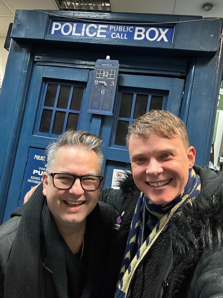 greenjoeluk's tweet image. Another day in the #Tardis fighting off those pesky #Darleks with my companion @BunnyGalore 🤓 @thewhoshop