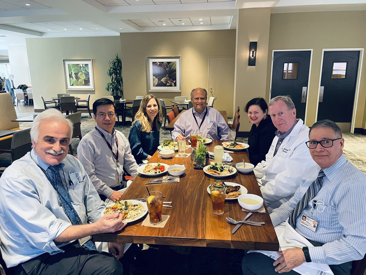 sanamloghavi's tweet photo. Celebrating 30 yrs with #hemepathMDA for Drs Bueso Ramos & McDonnell! They’ve mentored numerous #hematopathologists & delivered outstanding #hemepath care to countless patients! They tell me we must enjoy the ride & cherish the moments as it all passes too quickly 🤍 #hemepath https://t.co/Y12P9wjM7l