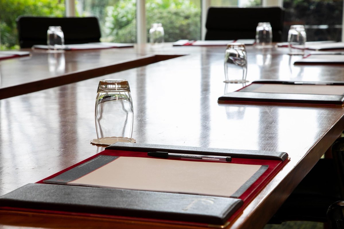 DraycoteHotel's tweet photo. With a New Year comes exciting events and much planning 📝

Whether you're having a small intimate meeting or a large conference, Draycote Hotel has spaces available to meet your bespoke requirements. https://t.co/sUrQgQYzg2