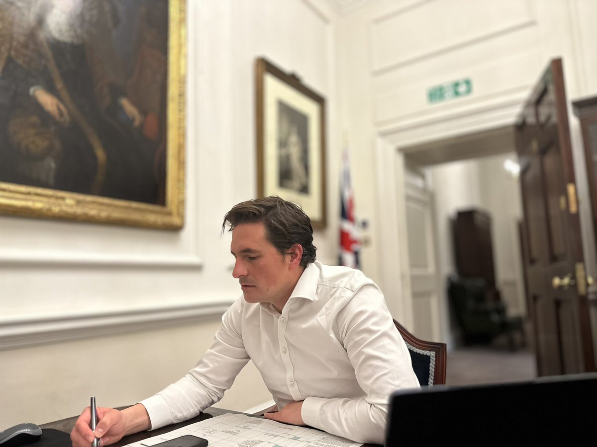 Johnny Mercer (@johnnymerceruk) on Twitter photo Back in today. First up: conversations with both <a href="/AnnJamesNHS/">Ann James π</a> Chief Exec of <a href="/UHP_NHS/">University Hospitals Plymouth NHS Trust</a>, & Health Secretary <a href="/SteveBarclay/">Steve Barclay</a> about the huge pressures on Derriford Hospital.
Tough situation; please help them by only going there if its urgent. I will ensure we deliver that new hospital. Back in today. First up: conversations with both <a href="/AnnJamesNHS/">Ann James π</a> Chief Exec of <a href="/UHP_NHS/">University Hospitals Plymouth NHS Trust</a>, & Health Secretary <a href="/SteveBarclay/">Steve Barclay</a> about the huge pressures on Derriford Hospital.
Tough situation; please help them by only going there if its urgent. I will ensure we deliver that new hospital.