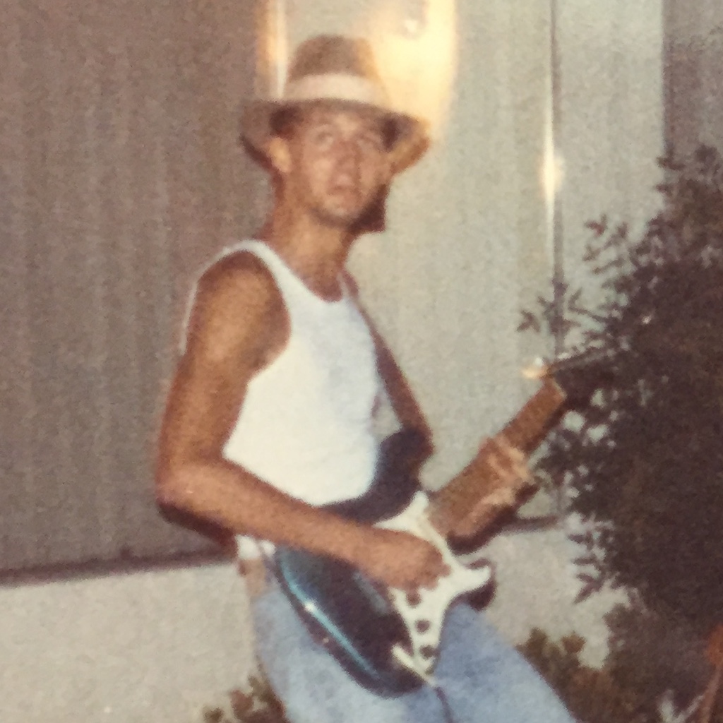 Strats never get old... 