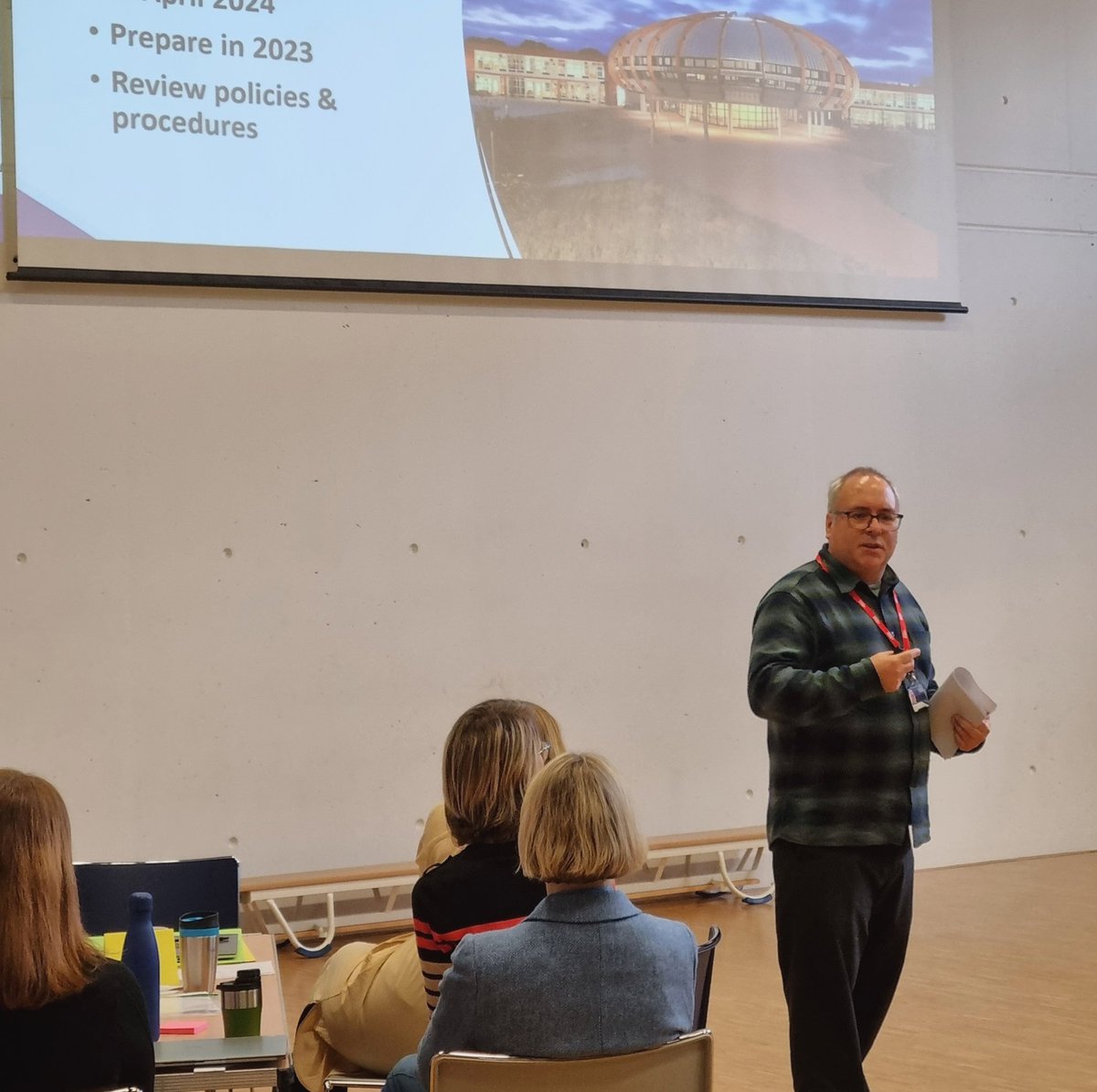 Staceyjvickers1's tweet photo. Our #bsnwelcomeback tour continued to @BSNJSV, where @BSN_CEO & @GemenB set out forthcoming priorities. Lots coming up in the term ahead! @ClaireWallerEdu #goBSN https://t.co/kjNfymb5Ur