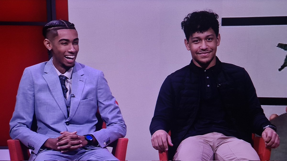 Witnessing @F1 history inside the #BBC Studio today from the News Gallery w/ #RubenStanislaus & @LewisAppiagyei!

They discuss their aspirations and meeting @LewisHamilton.

Stories like theirs bring me a huge smile and hope. Watch their interview tonight on @BBC One at 20:30.