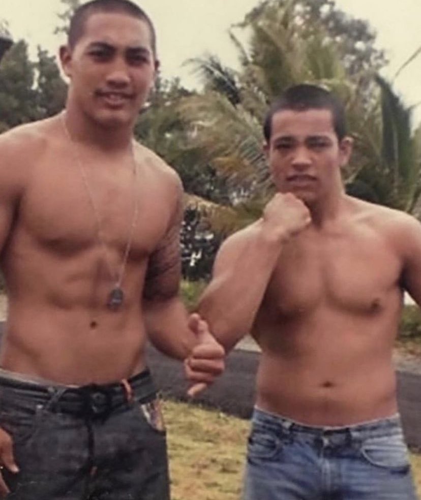 AlexBehunin's tweet image. Long time friends and training partners, Dan Ige and Puna Soriano are fighting back to back this weekend at #UFCVegas67.

Puna is in the featured bout and Dan is in the co-main.

They went to HS and college together and then made the move to Xtreme Couture