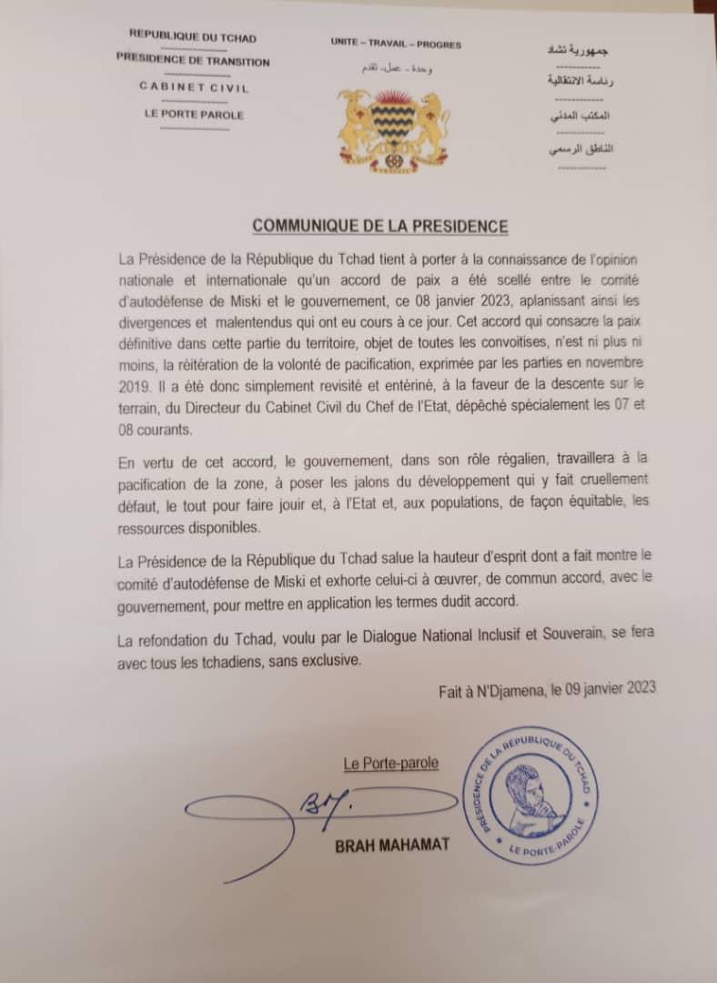 ToubouMedia's tweet photo. #تشاد:
أعلن المتحدث باسم الرئاسة الانتقالية في تشاد توقيع إتفاق سلام بين لجنة الدفاع الذاتية ميسكي بشمالي البلاد والحكومة (بيان رسمي) https://t.co/cstzhEu1gF