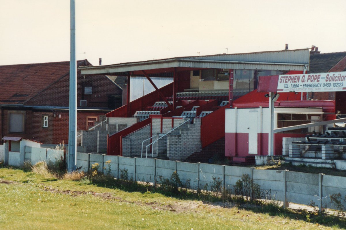 Groundtastic's tweet photo. Fleetwood Town's Highbury Stadium in the summer of 1996, a few months after previous Fleetwood club folded. https://t.co/dF6Z7Hj8nF
