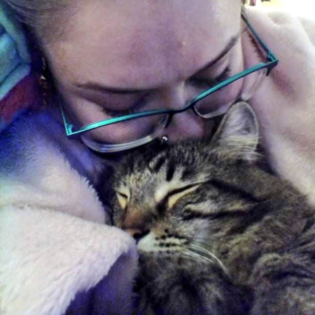 StardustChasm's tweet photo. Trying to find somewhere safe to live...
That's accessible & affordable...
Allows pets...
Will take bad credit...
Doesn't involve roommates...
We still haven't found home, but this place is the closest to it that we have until we do 💗
#Unhoused #Cats #ChronicallyHomeless https://t.co/Kmyx0WOzCx