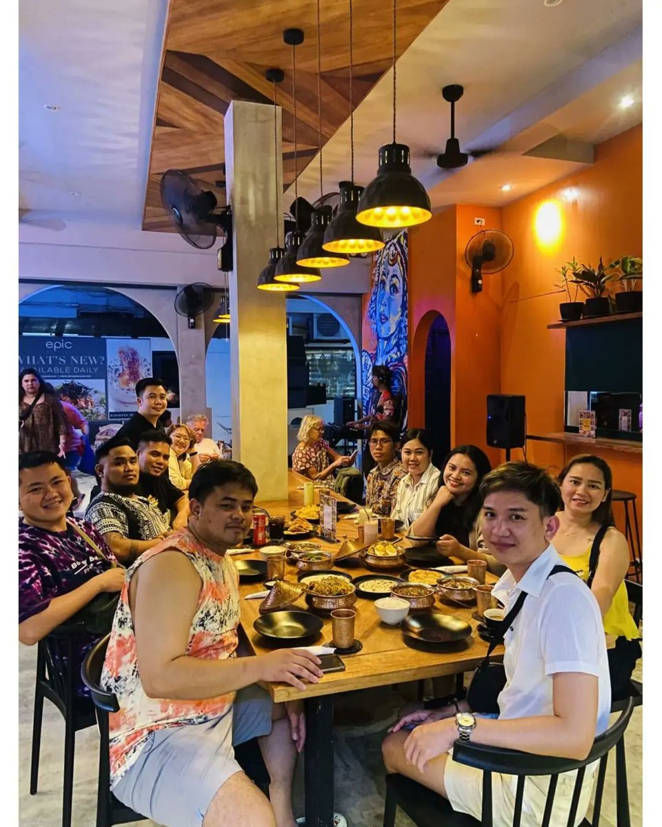 ddm2894's tweet photo. Fine dinner 🥂🥂🥂 https://t.co/sovjlZYBIL