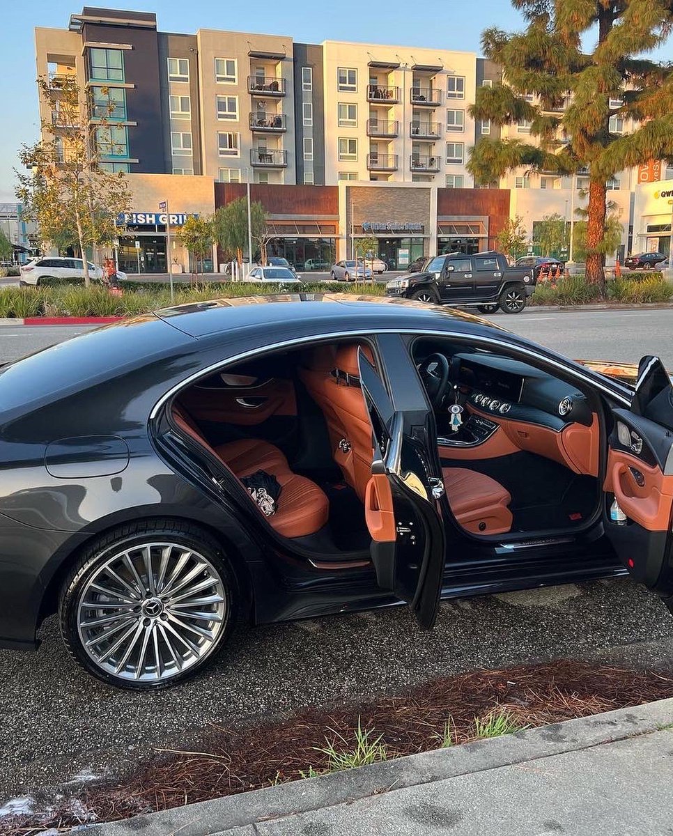 WDateiling's tweet image. CAR WASH MOBILE AND DATEILING @VanNuysAirport