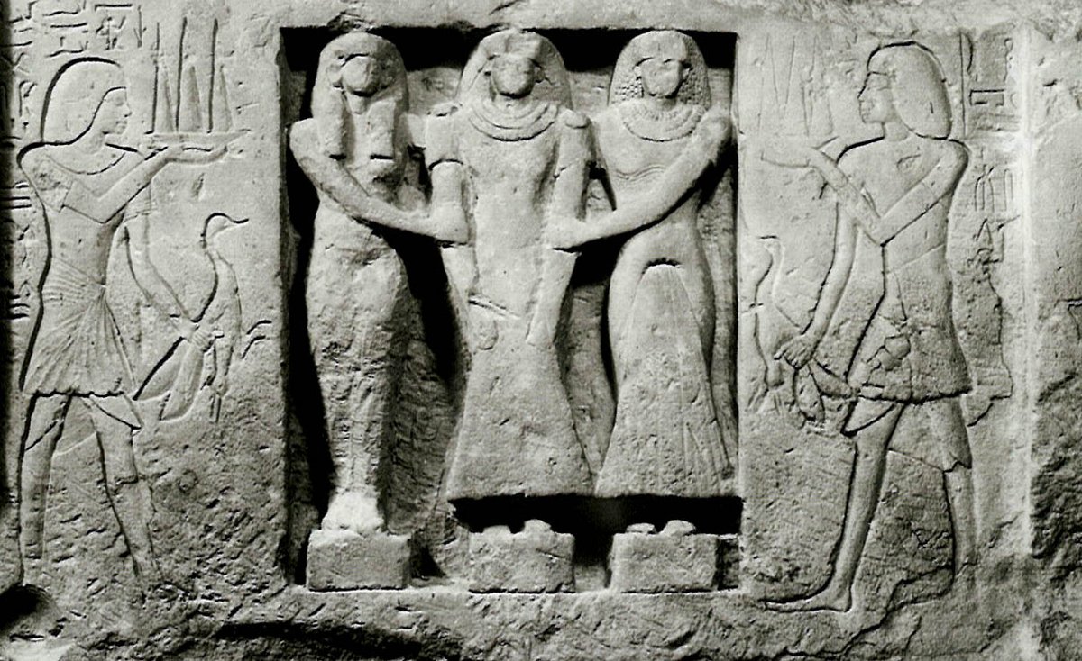 PeterBrandEgypt's tweet photo. 1/ Let's kick off my series on Ramesses II looking at his family background. His great grandfather was a middle ranking military officer named Sety, known from a damaged stela now in the Oriental Institute of Chicago #Ramesses #Ramses #Sety https://t.co/A3jfDtzci3