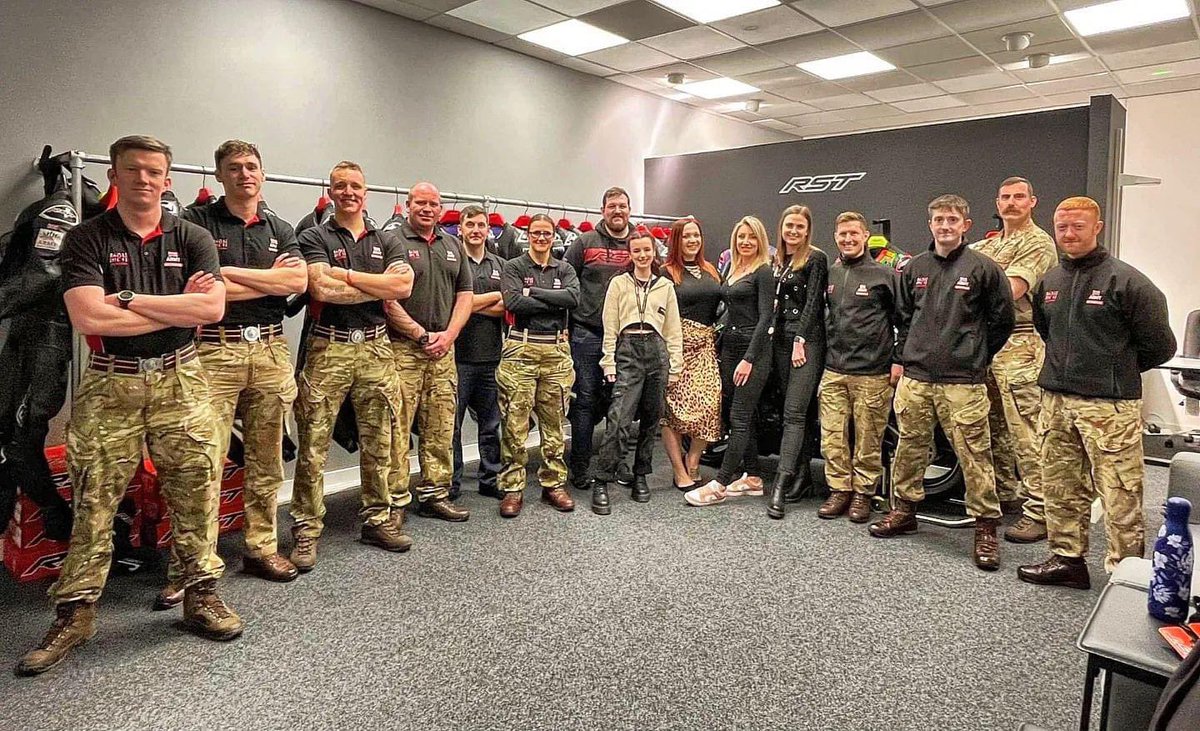 Army Motorcycle Road Race Team tweet media