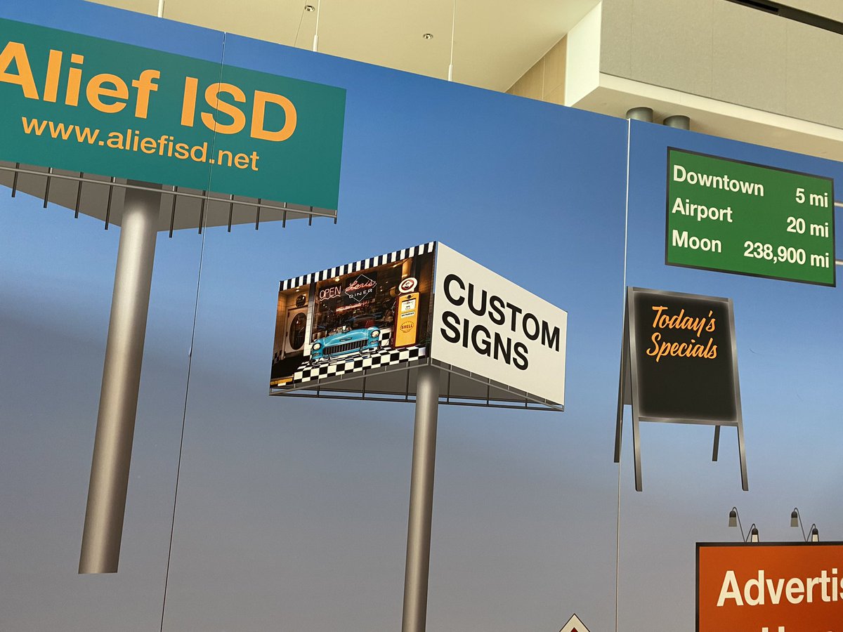 bcberber's tweet photo. #Biztown #Signshop 🪧🤩 https://t.co/G3vDIYdhA8
