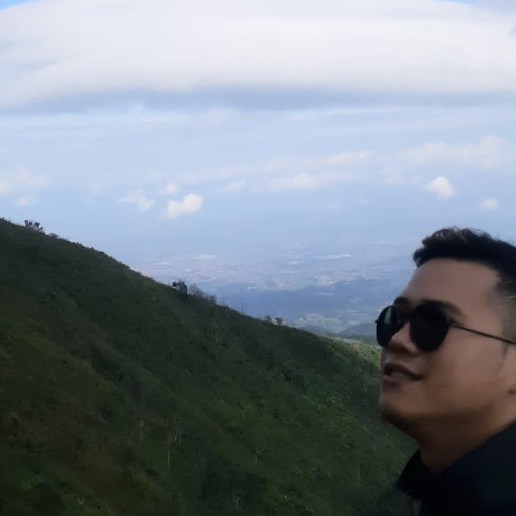 lukmanpermana's tweet photo. #FotoProfilBaru https://t.co/5RuywZga10