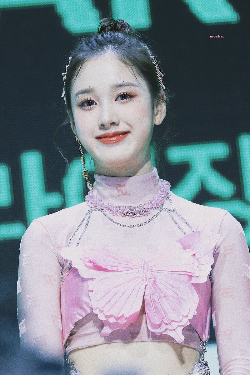 mochawithu's tweet photo. 221126 MMA STAYC 
#STAYC #스테이씨 
#수민 #sumin #세은 #seeun
#재이 #J https://t.co/jvJW6Lawy4