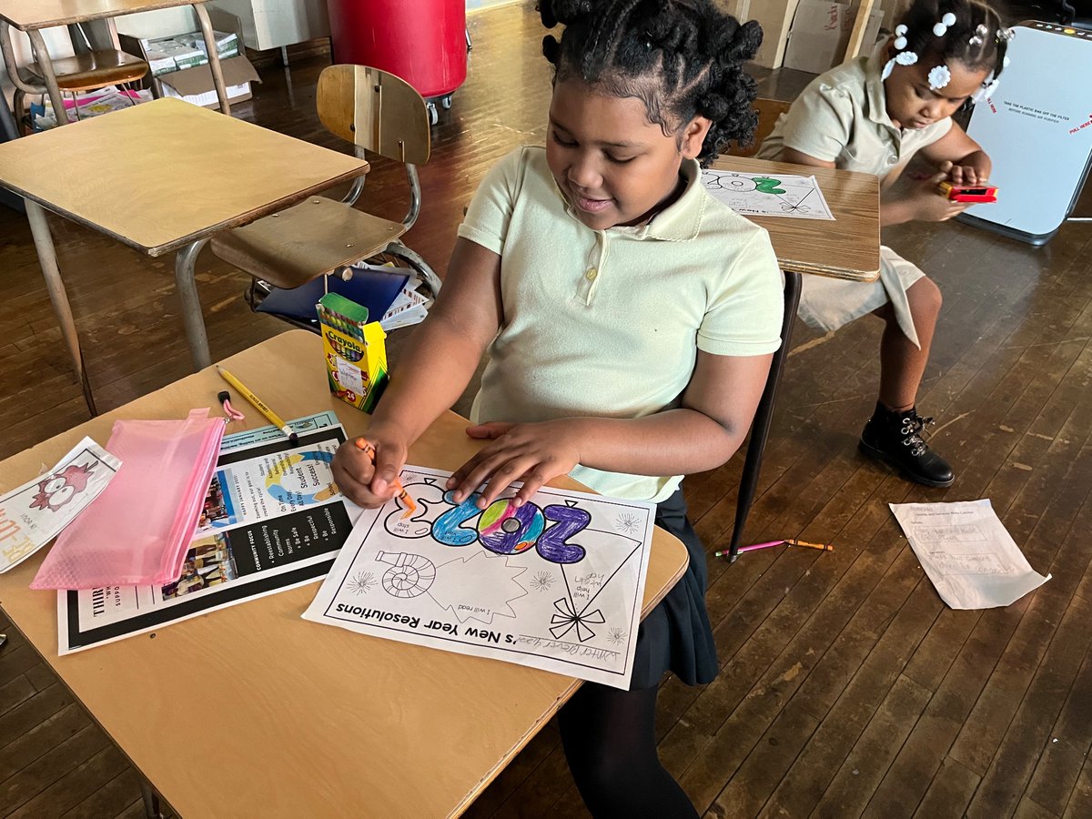 Rhonda28teach's tweet photo. Happy New Year! Today my Courageous 2nd graders set goals for 2023! Some of the goals included getting green on I-ready, making all A’s and being kind. @TDpscd #itsathirkellthing https://t.co/tKWUpQG8XP