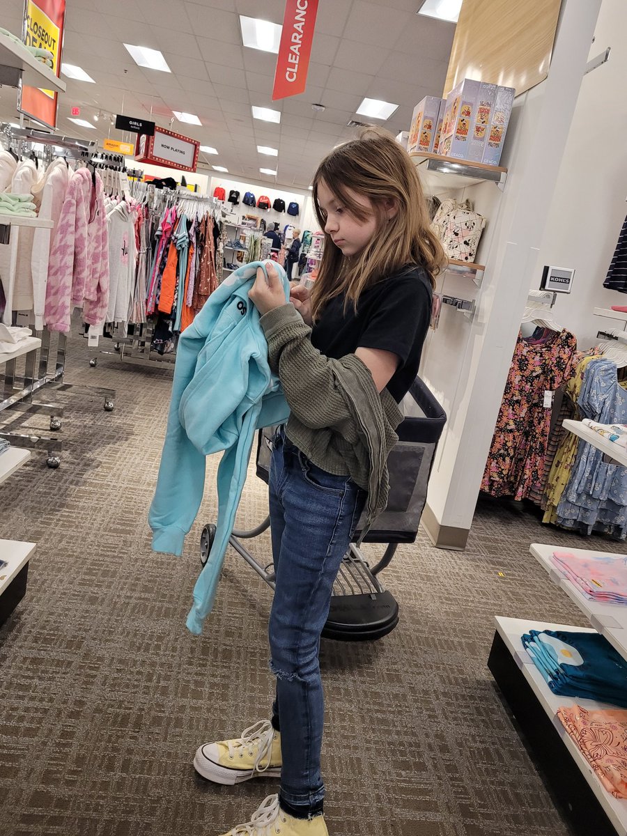 CaseySmiles73's tweet photo. My 9 year old birthday girl and I waiting for khols to open. She had too much fun  on her birthday. Thank you for all the birthday wishes for her. #learningtoliveagain #nomatterwhat https://t.co/31sNe838EW