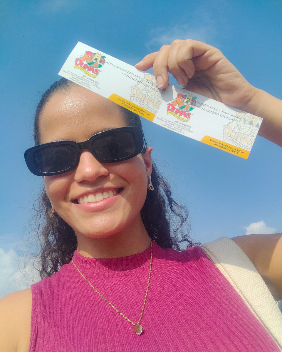 Simplemente dios me escogió para su portada de Enero 👑✨