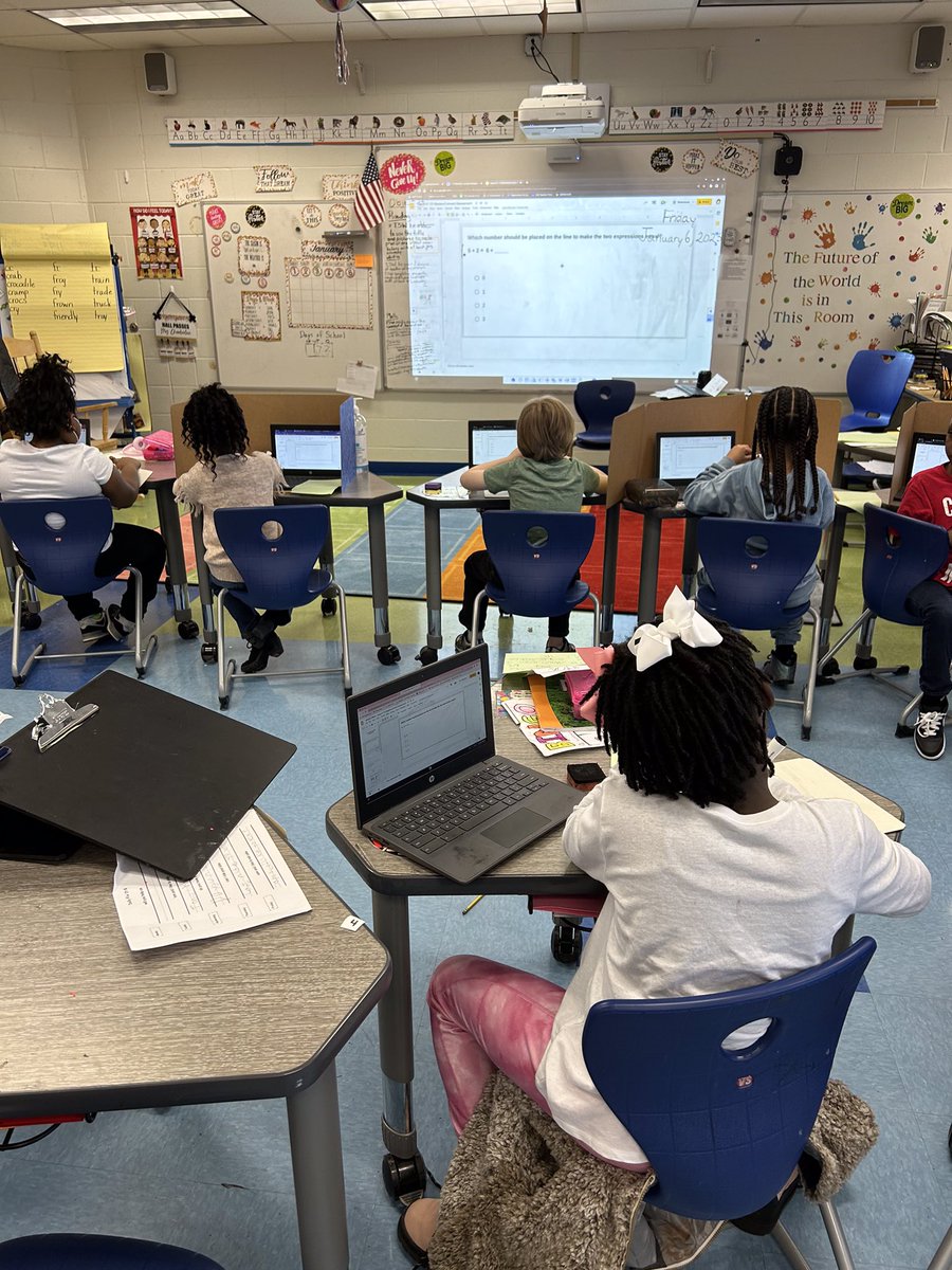 HillpointHusky's tweet image. 1st Grade students in Mrs. Chamberlain’s class completing a Math Test on their computers. They are using whiteboards to work out the problems!  #mathwork #whiteboardmath #mathteacher #mathforlife #HPLeadersofthePack #BuildingtheBestSPS