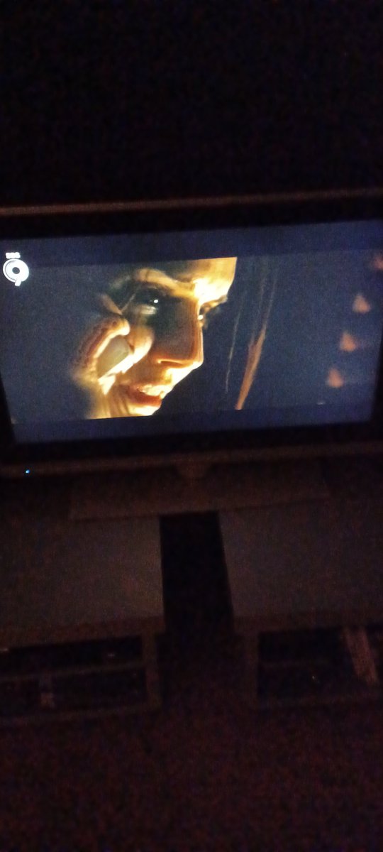 sprookjesrreal's tweet image. #sbs9 #taken2