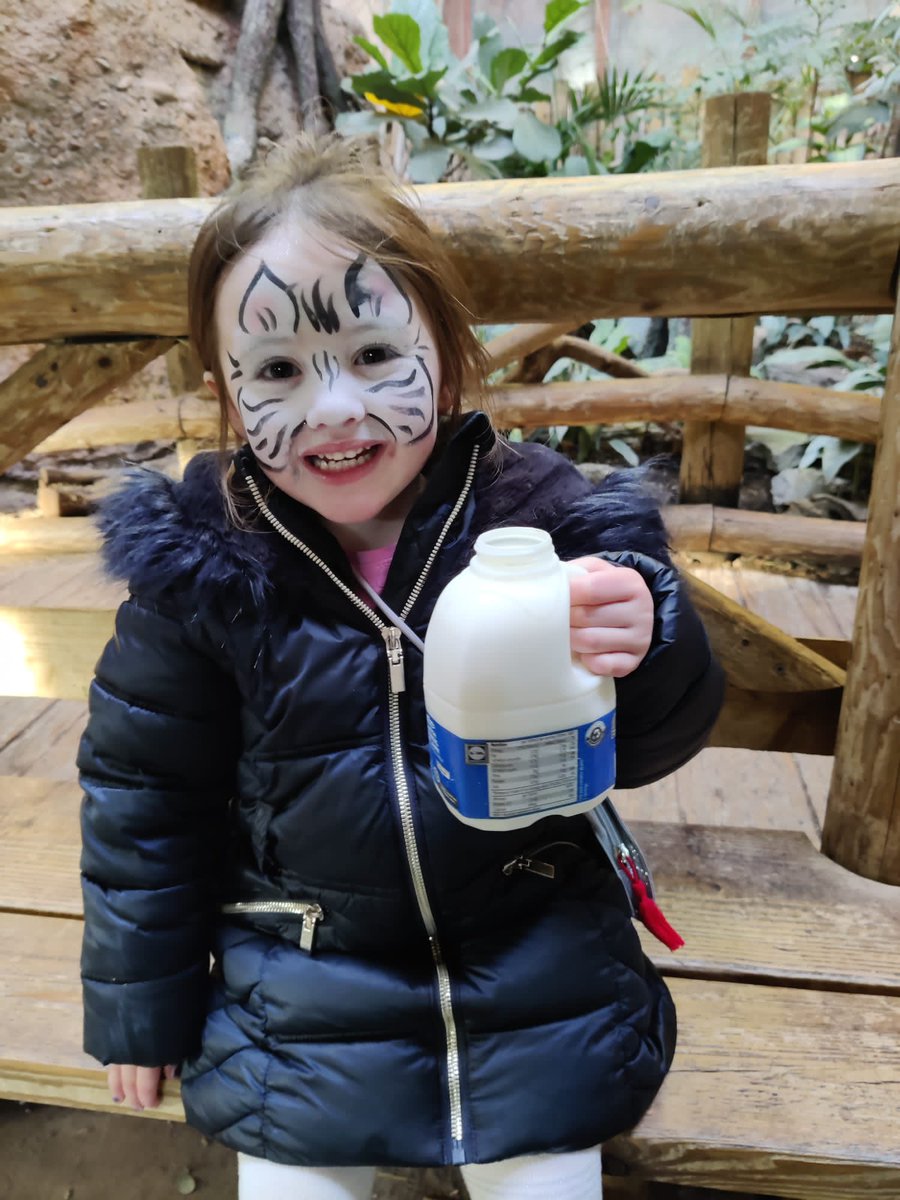 Your never to young to enjoy a pint! 💪🏽 🐮