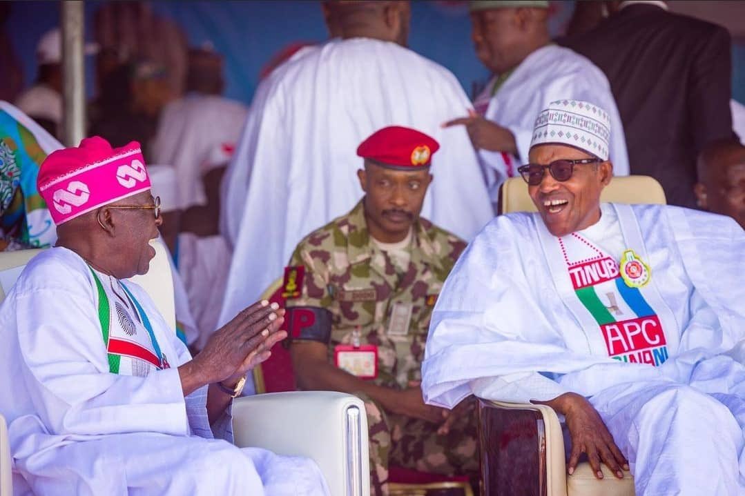 MP_Muye's tweet photo. APC VP Candidate, Sen. @officialSKSM earlier today alongside President @MBuhari, the Presidential Candidate of @OfficialAPCNg, Asiwaju @officialABAT, The Party’s National Chairman, Sen. Abdullahi Adamu, and Party Stalwarts Attended

#RenewedHope2023
#TinubuShettima2023 https://t.co/M18gVPj3DD