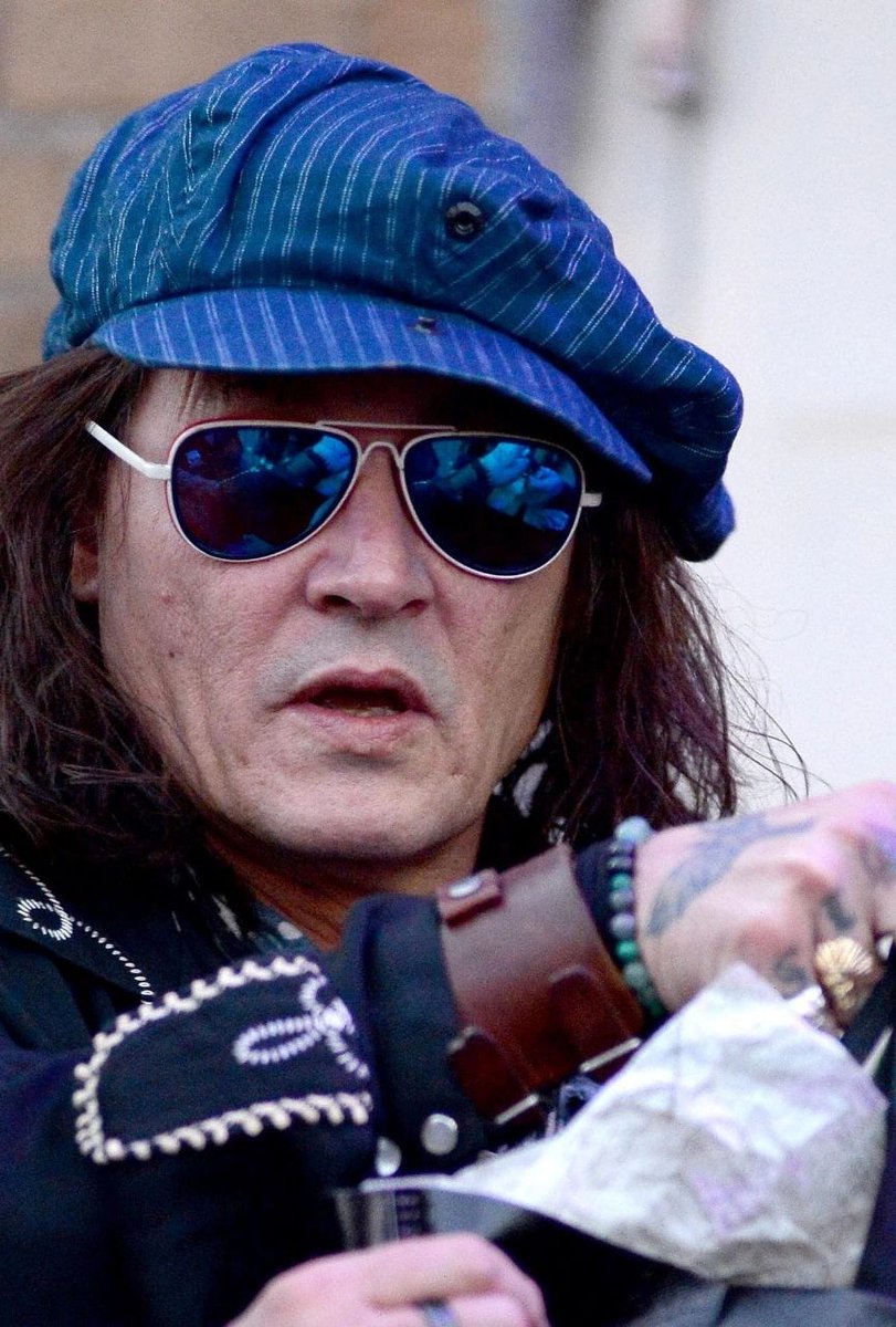 Sergey Zverev 59 y.o. / johnny depp 59 y.o.

(Sergey Zverev is a popular russian hairdresser)
