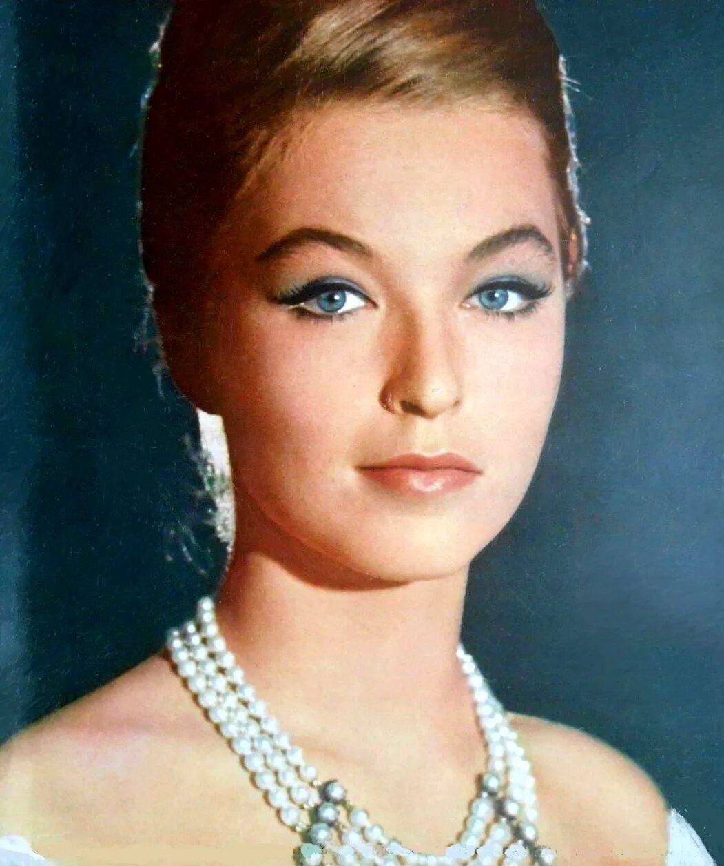 Марина влади