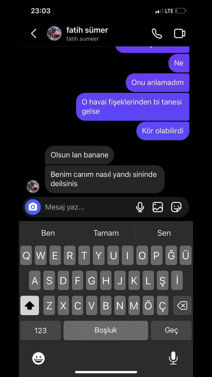 HaticertrkHe's tweet photo. Bugün yasamıs oldugum saldırı canıma kastedilmesi ve hala da dısarda hala yaptıklarından pişman değil hala fazlasını istiyor sizden ricam bu pisliği yayın , herkes görsün bilsin bugün dükkanıma 16 adet havai fişeği stıp beni içeriye kapatan pislik ! https://t.co/yJBSzM7ZRA