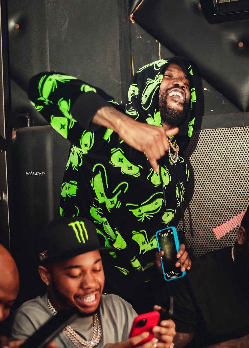 Best shots of <a href="/MeekMill/">MeekMill</a> captured by me <a href="/moremoneystudio/">moremoneystudios</a> #MeekMill #shattawalegh #twene_jonas  #blacko