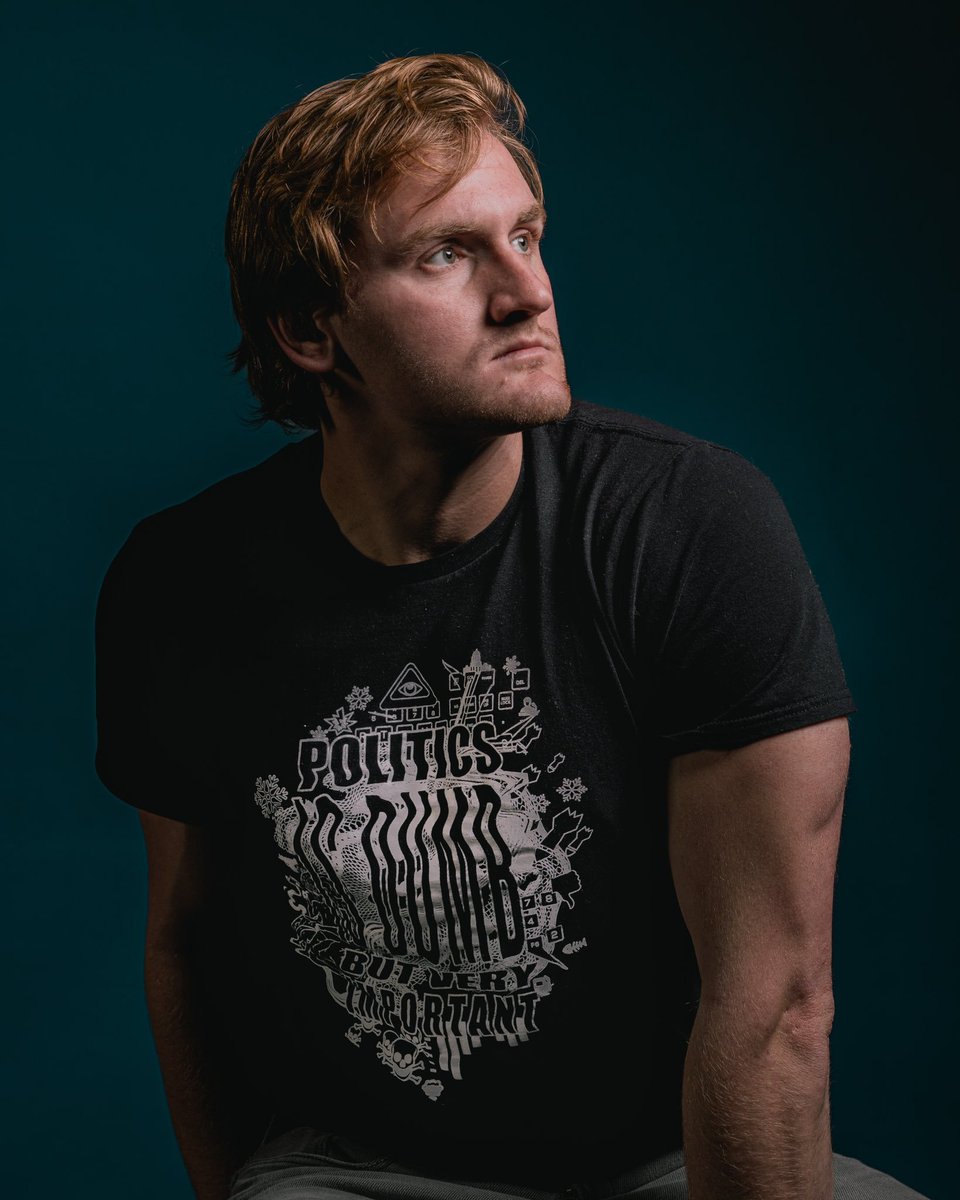Tweet a picture of you wearing merch and not only can you be used as marketing, <a href="/VaushV/">Vaush 📺</a> may even ask you where he can get one!

The last part is just something he does, in general.

Ya'll look great, though.