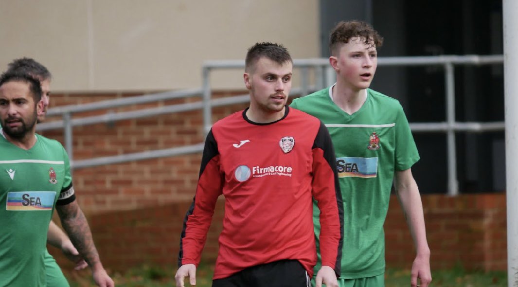 🎯 The bagsman!

59 goals in 34 games. Stupid numbers from <a href="/Marshy8888/">Marsh</a> 🔴⚫️

#RodboroughAreMassive