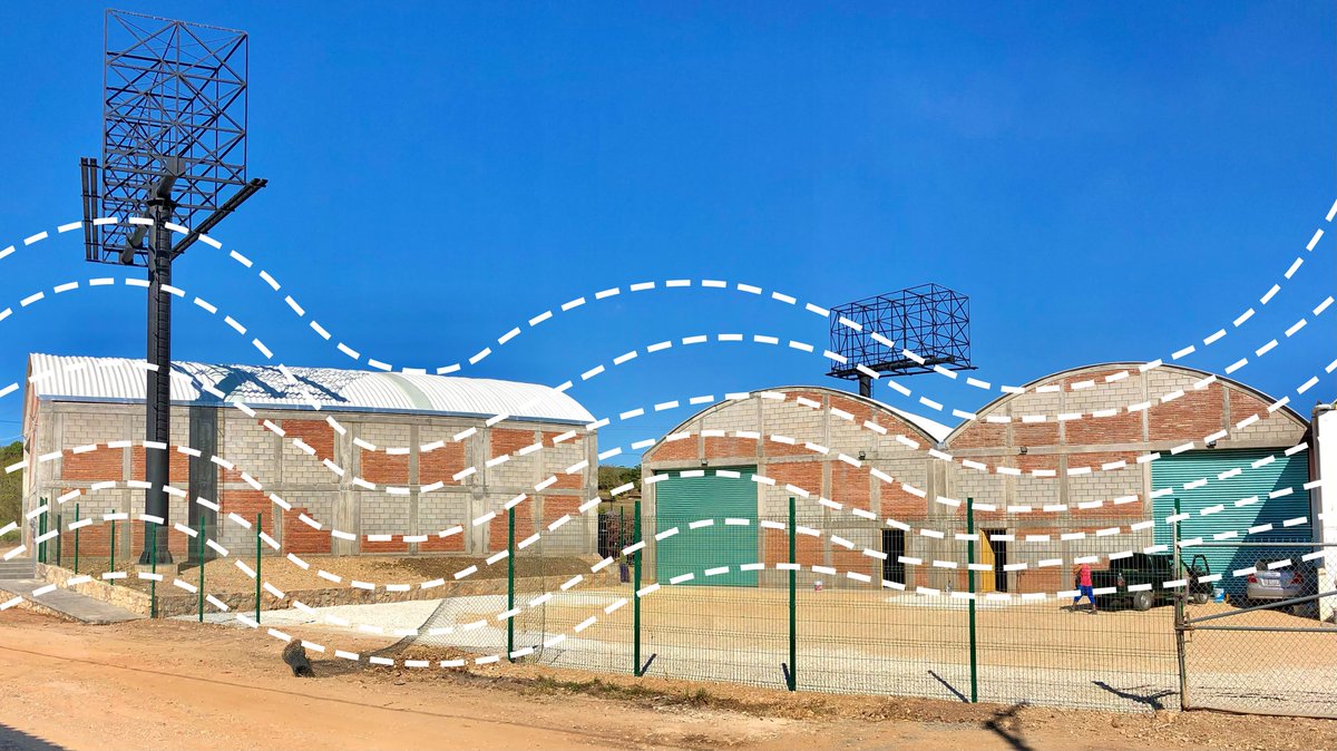 TEArquitectos's tweet photo. #ProcesodeObra
Bodegas y Estación de Pesaje “El Limón”.
Trazado en muros de ladrillo y block.
Ladrillo #RiveradeCupia
Ladrillo #Cintalapa
Block hueco: @adoblockschis
#TEArquitectos https://t.co/rieDjNV60Y