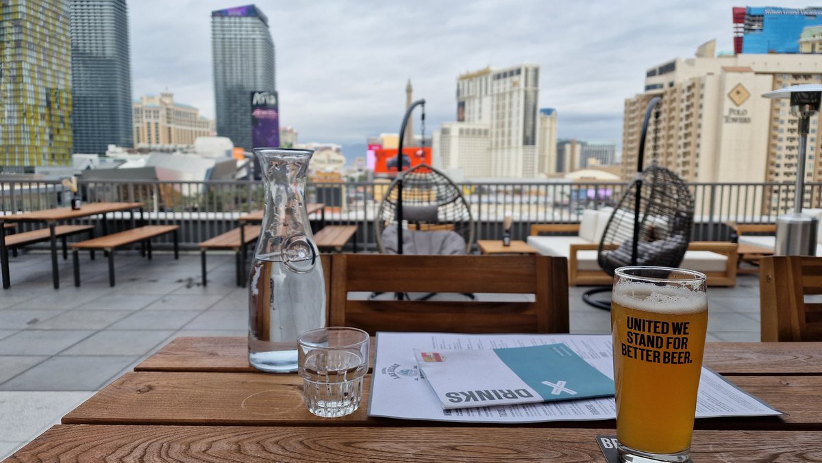 Great views, a wee pint and #OXFARS on the radio. Flying home tonight. What a week #CES2023