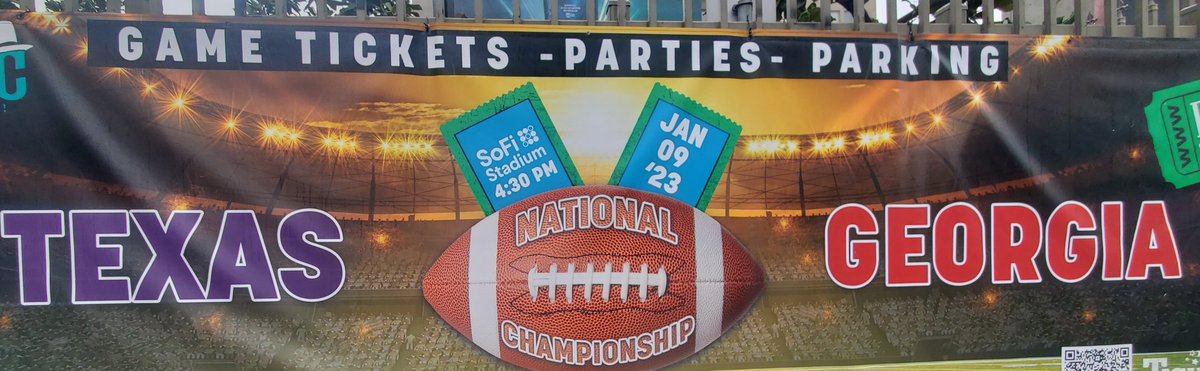 MFollowill's tweet photo. Seen walking in downtown LA. I cropped out the resale site since they can't get the name of the participating university right. Is it too much to ask to at least get that correct? https://t.co/Cxa4L9I4md