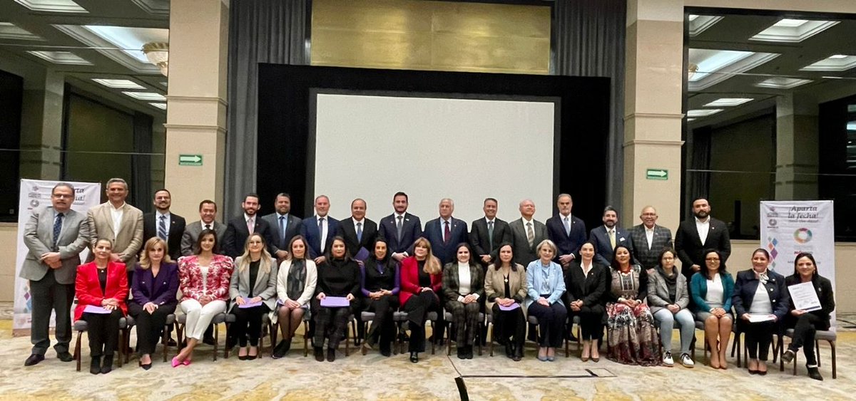 SECTUR_mx's tweet photo. 📣 #ComunicadoSECTUR        
Sectur y Asetur definen la estrategia de trabajo conjunto para continuar la diversificación de la actividad turística en México🇲🇽
📄 Sigue leyendo 👉🏼 https://t.co/4lOQYadxXN https://t.co/94AgWeb287